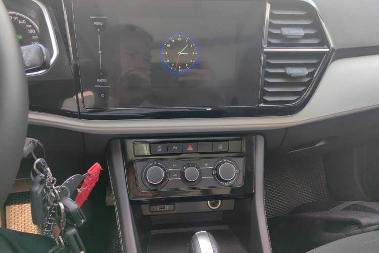 Used Jetta VS7 2022 280TSI Automatic Trend Edition Audio And AC Panel