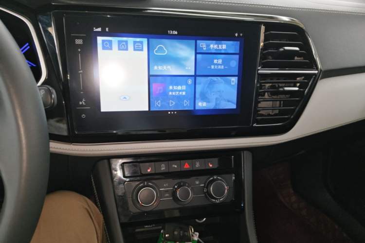 Used Jetta VS7 2022 280TSI Automatic Enjoyment Edition Audio And AC Panel