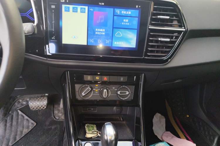 Used Jetta VS7 2022 Panda Edition 1.4T Automatic Enjoyment Pro Version Audio And AC Panel