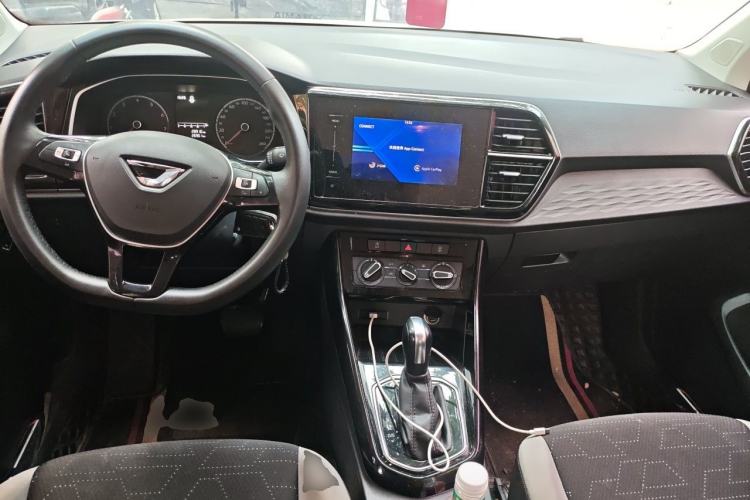 Used Jetta VS7 2022 280TSI Automatic Trend Edition Center Console