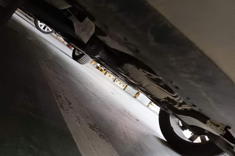 Used Jetta VS7  Chassis Front Right