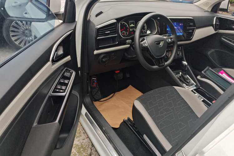 Used Jetta VS7 2022 280TSI Automatic Trend Edition Driver Seat
