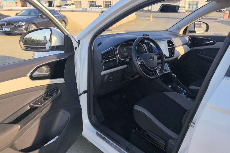 Used Jetta VS7 2022 280TSI Automatic Trend Edition Driver Seat