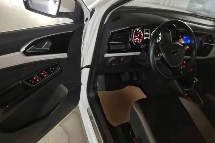 Used Jetta VS7 2022 280TSI Automatic Trend Edition Driver Seat