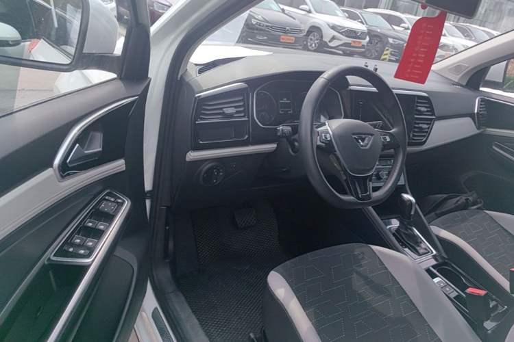 Used Jetta VS7 2022 280TSI Automatic Trend Edition Driver Seat