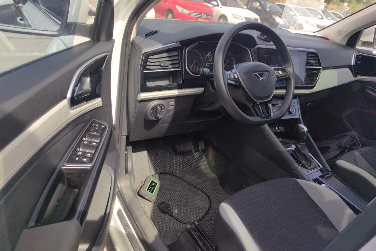 Used Jetta VS7 2022 280TSI Automatic Trend Edition Driver Seat