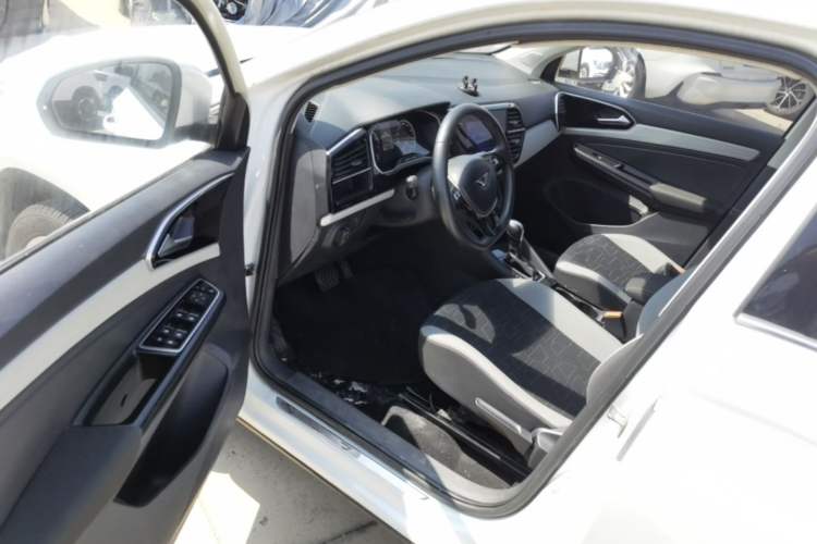 Used Jetta VS7 2022 280TSI Automatic Trend Edition Driver Seat