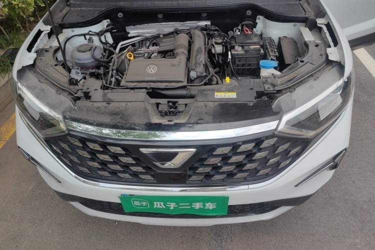 Used Jetta VS7 2022 280TSI Automatic Trend Edition Engine Bay