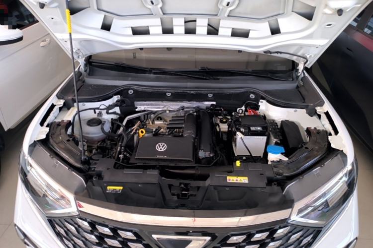 Used Jetta VS7 2022 280TSI Automatic Enjoyment Edition Engine Bay