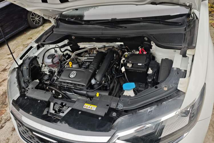 Used Jetta VS7 2022 280TSI Automatic Trend Edition Engine Bay