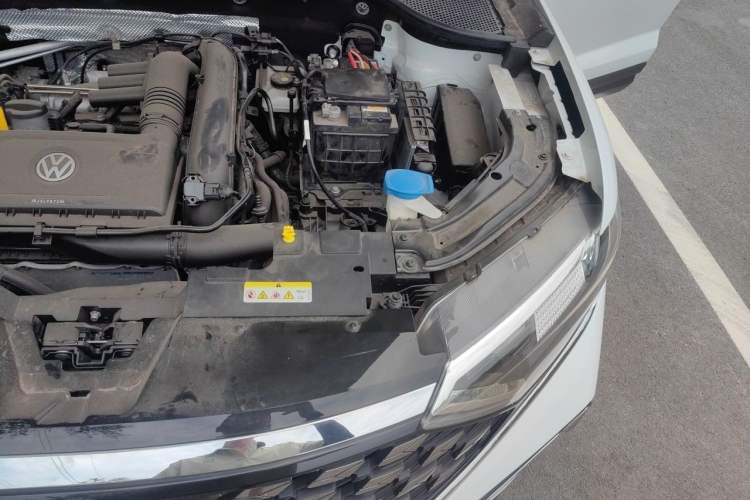 Used Jetta VS7 2022 280TSI Automatic Trend Edition Engine Bay Left
