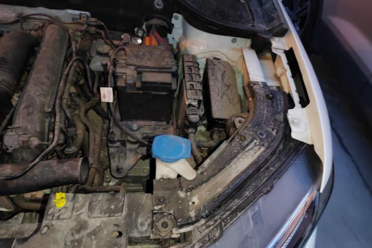 Used Jetta VS7 2022 280TSI Automatic Trend Edition Engine Bay Left