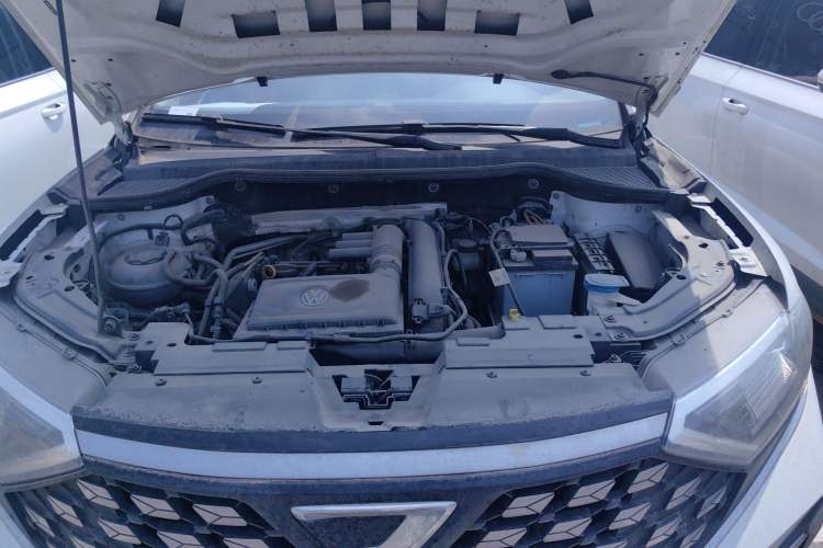 Used Jetta VS7 2022 280TSI Automatic Trend Edition Engine Bay