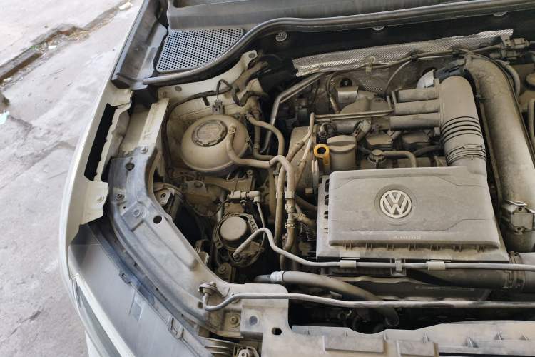 Used Jetta VS7 2022 280TSI Automatic Enjoyment Edition Engine Bay Right