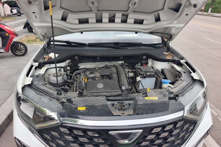 Used Jetta VS7 2022 280TSI Automatic Enjoyment Edition Engine Bay