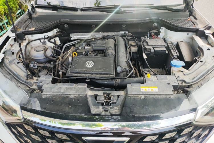 Used Jetta VS7 2022 280TSI Automatic Enjoyment Edition Engine Bay