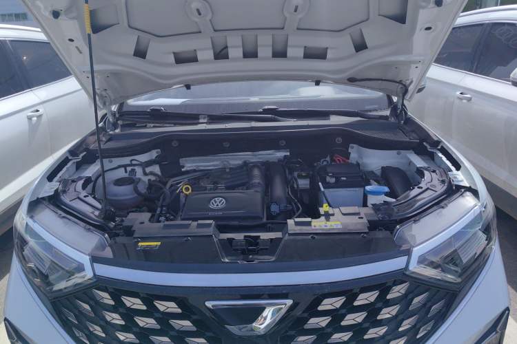 Used Jetta VS7 2022 280TSI Automatic Trend Edition Engine Bay