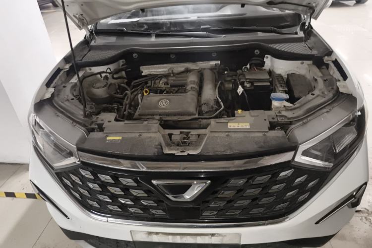Used Jetta VS7 2022 280TSI Automatic Trend Edition Engine Bay