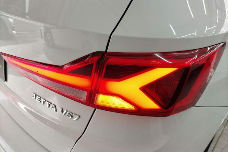 Used Jetta VS7 2022 280TSI Automatic Trend Edition Exterior 3