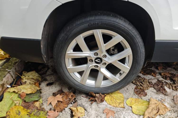 Used Jetta VS7 2022 280TSI Automatic Trend Edition Exterior 4