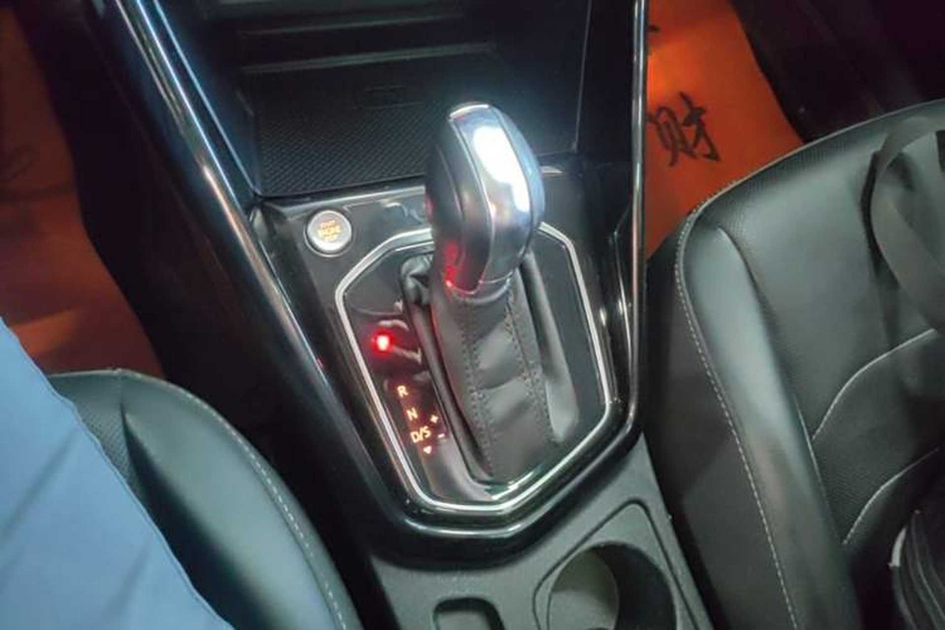 Used Jetta VS7 2022 Panda Edition 1.4T Automatic Enjoyment Pro Version Gear Lever