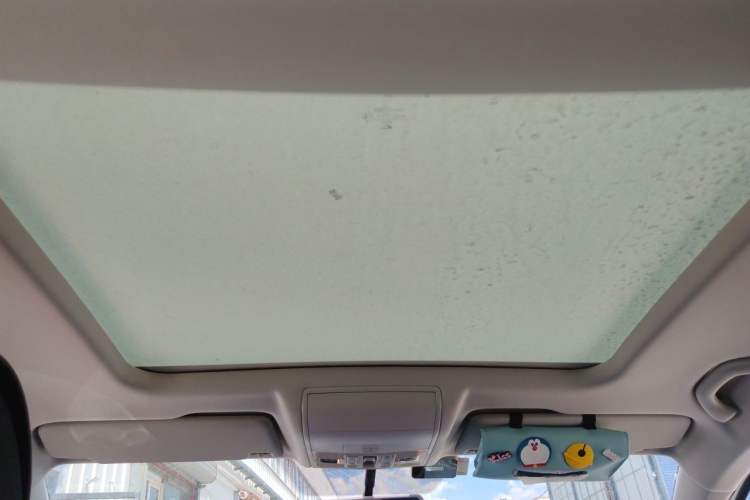 Used Jetta VS7 2022 280TSI Automatic Trend Edition Headliner