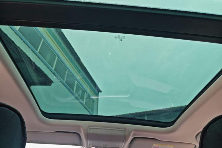 Used Jetta VS7 2022 280TSI Automatic Glory Edition Headliner