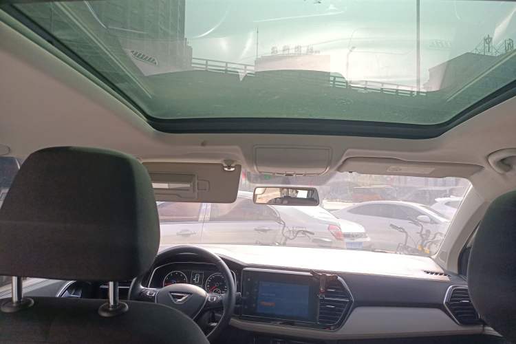 Used Jetta VS7 2022 280TSI Automatic Trend Edition Headliner