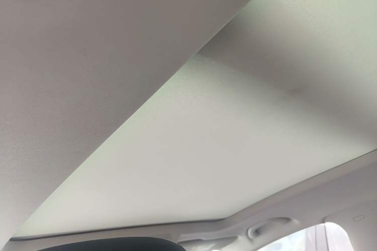 Used Jetta VS7 2022 280TSI Automatic Trend Edition Headliner