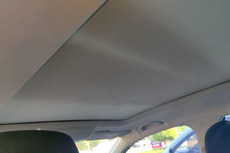 Used Jetta VS7 2022 280TSI Automatic Trend Edition Headliner