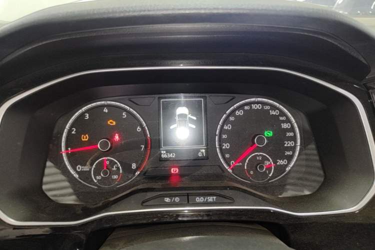 Used Jetta VS7 2022 280TSI Automatic Trend Edition Instrument Cluster