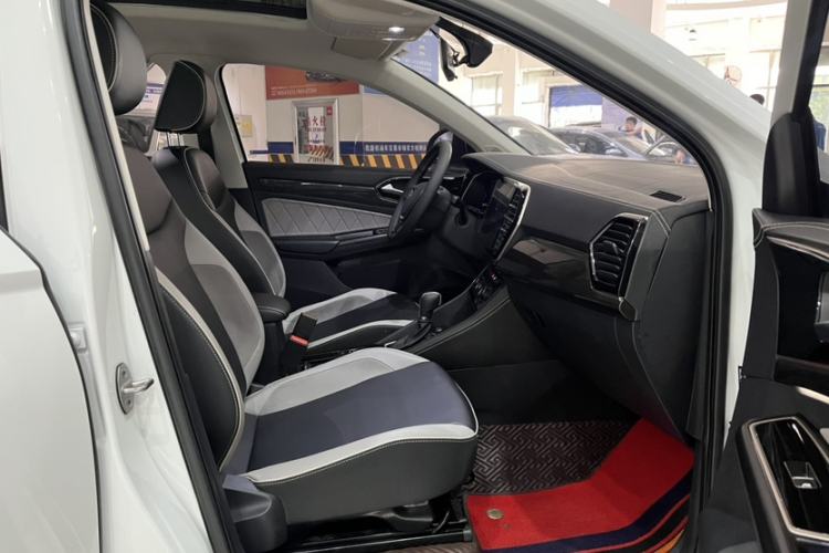 Used Jetta VS7 2022 280TSI Automatic High-Gloss Enjoyment Edition Interior 10