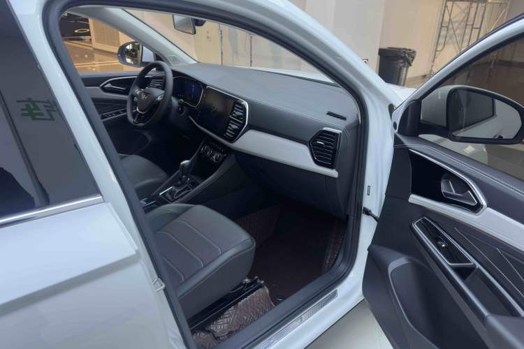 Used Jetta VS7 2022 280TSI Automatic Enjoyment Edition Interior 10