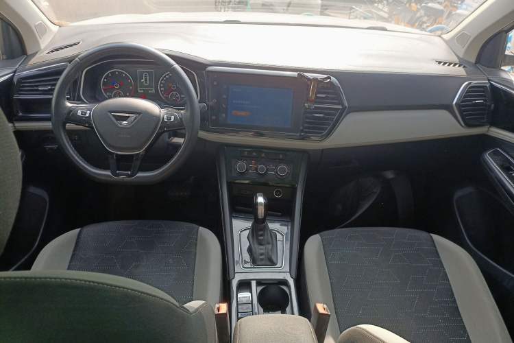 Used Jetta VS7 2022 280TSI Automatic Trend Edition Interior 2