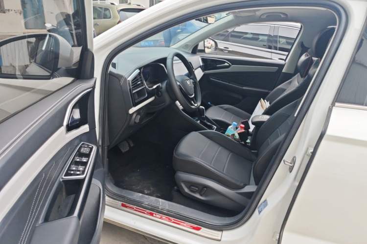 Used Jetta VS7 2022 280TSI Automatic Glory Edition Interior 3