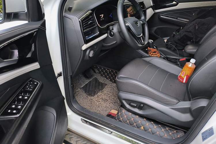 Used Jetta VS7 2022 280TSI Automatic Glory Edition Interior 3