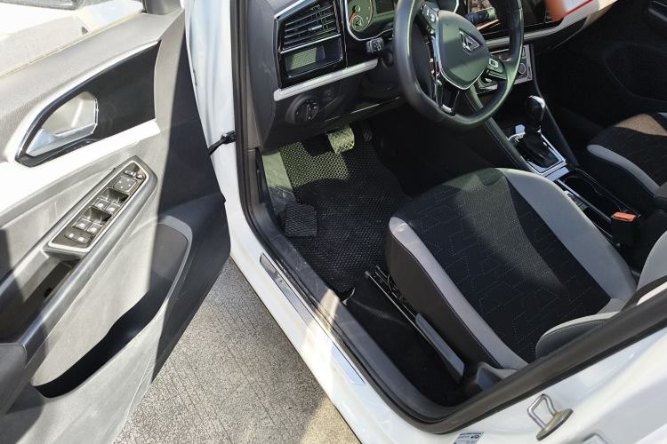 Used Jetta VS7 2022 280TSI Automatic Trend Edition Interior 3
