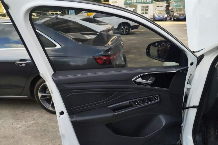 Used Jetta VS7 2022 Panda Edition 1.4T Automatic Enjoyment Pro Version Interior 7