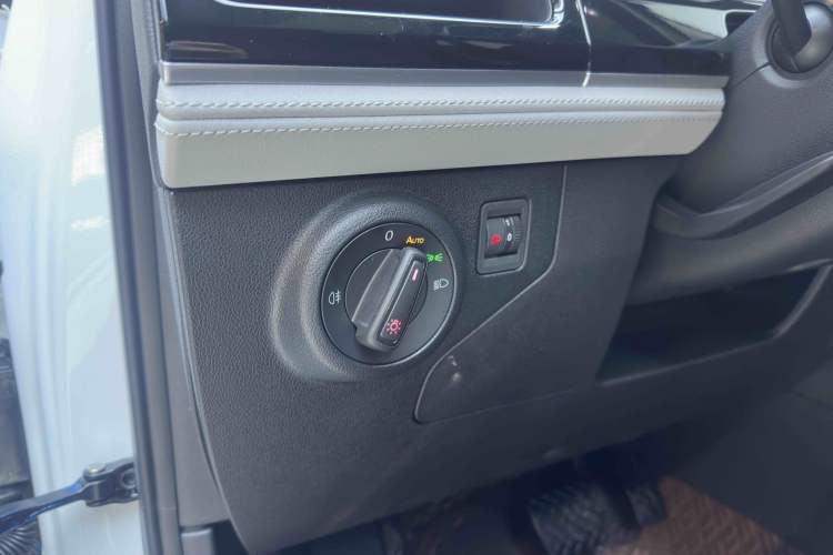 Used Jetta VS7 2022 280TSI Automatic Enjoyment Edition Interior 9