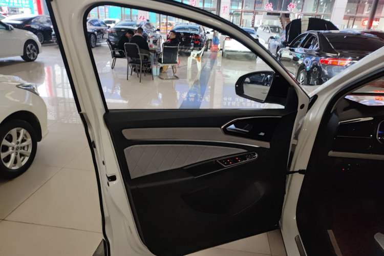 Used Jetta VS7 2022 280TSI Automatic High-Gloss Glory Edition Left Front Door Interior