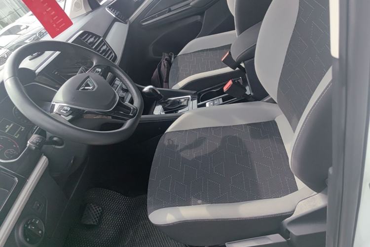 Used Jetta VS7 2022 280TSI Automatic Trend Edition Left Front Seat