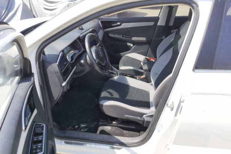 Used Jetta VS7 2022 280TSI Automatic Trend Edition Left Front Seat
