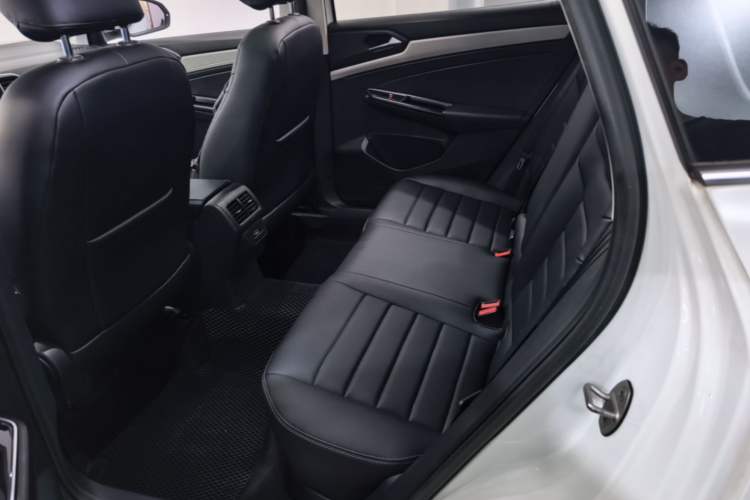 Used Jetta VS7 2022 280TSI Automatic Trend Edition Left Rear Seat