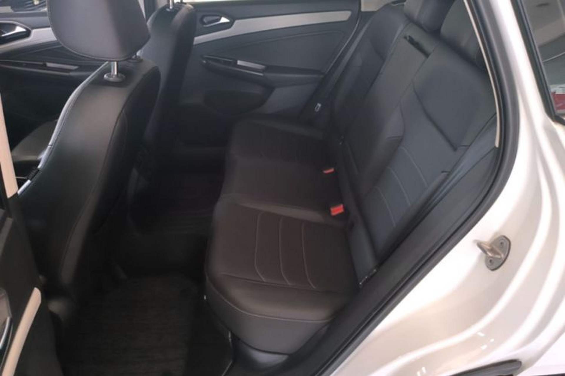 Used Jetta VS7 2022 280TSI Automatic Enjoyment Edition Left Rear Seat