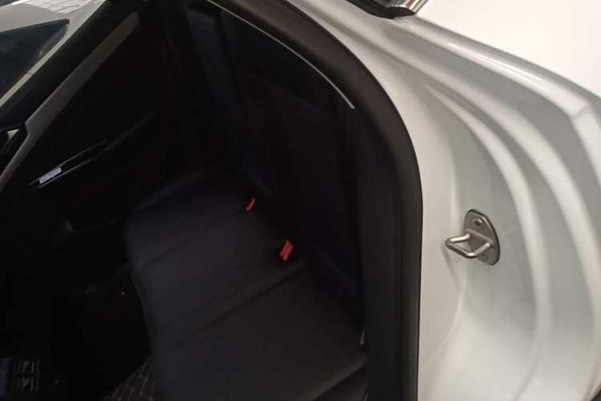 Used Jetta VS7 2022 280TSI Automatic Trend Edition Left Rear Seat