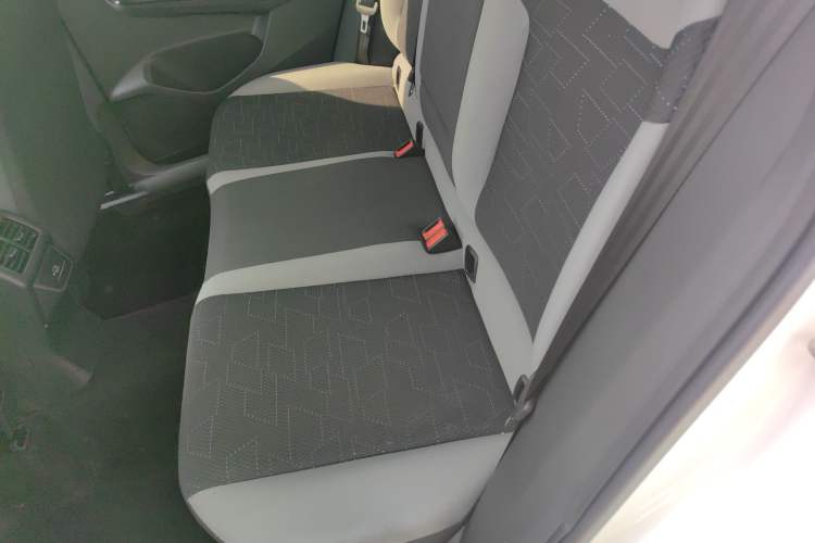 Used Jetta VS7 2022 280TSI Automatic Trend Edition Left Rear Seat