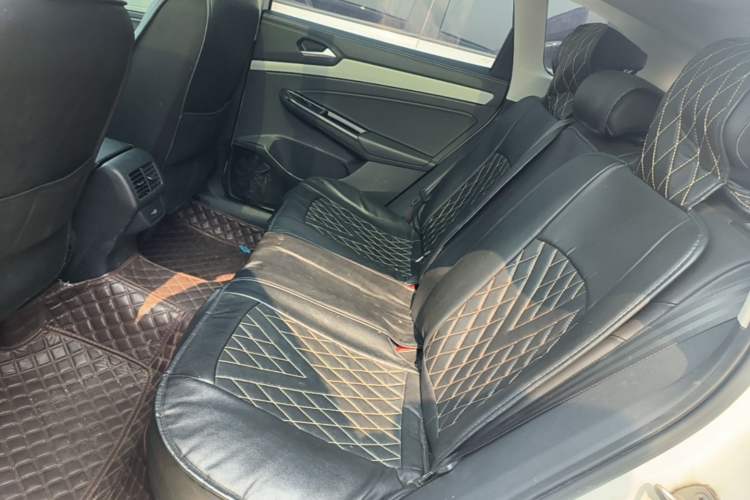 Used Jetta VS7 2022 280TSI Automatic Enjoyment Edition Left Rear Seat