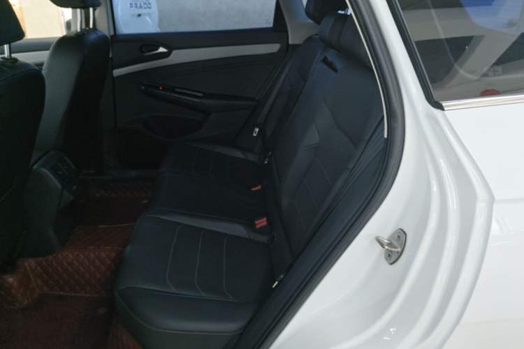 Used Jetta VS7 2022 280TSI Automatic Enjoyment Edition Left Rear Seat