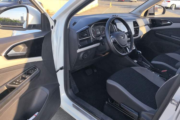 Used Jetta VS7 2022 280TSI Automatic Trend Edition Left Rear Seat