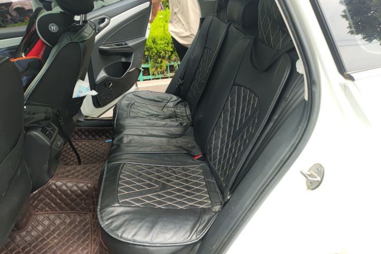 Used Jetta VS7 2022 280TSI Automatic Enjoyment Edition Left Rear Seat